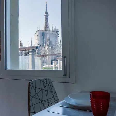Italianway-santa Radegonda * Milano